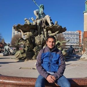 Meet your Posher, Juan